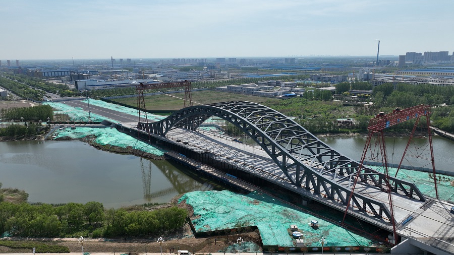 “鲁西第一拱”进入通车倒计时 开发区“三桥两路”项目进展迅速